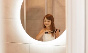 Зеркала со светодиодной подсветкой: выбор, монтаж и уход